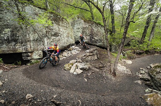 Monument Trails Devils Den MTB (1)